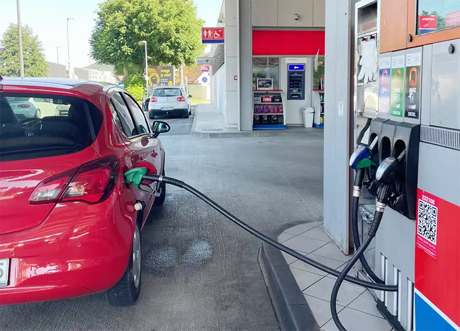 Rent Fuel in Slovenia: how to save money 10 in Slovenia from € /day Fuel in Slovenia